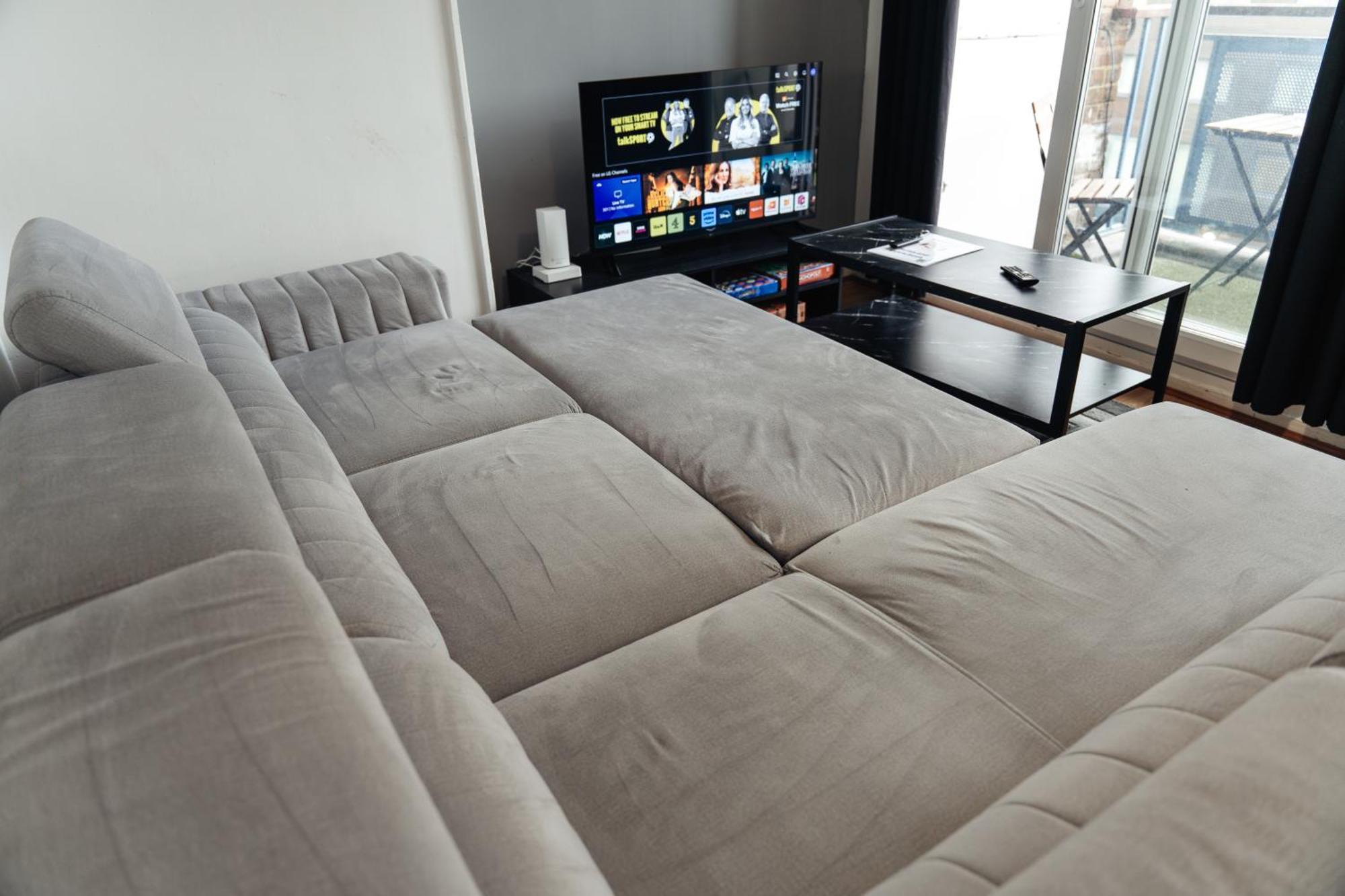 Shard View 2 Bed Entire Flat Apartment London Exterior photo