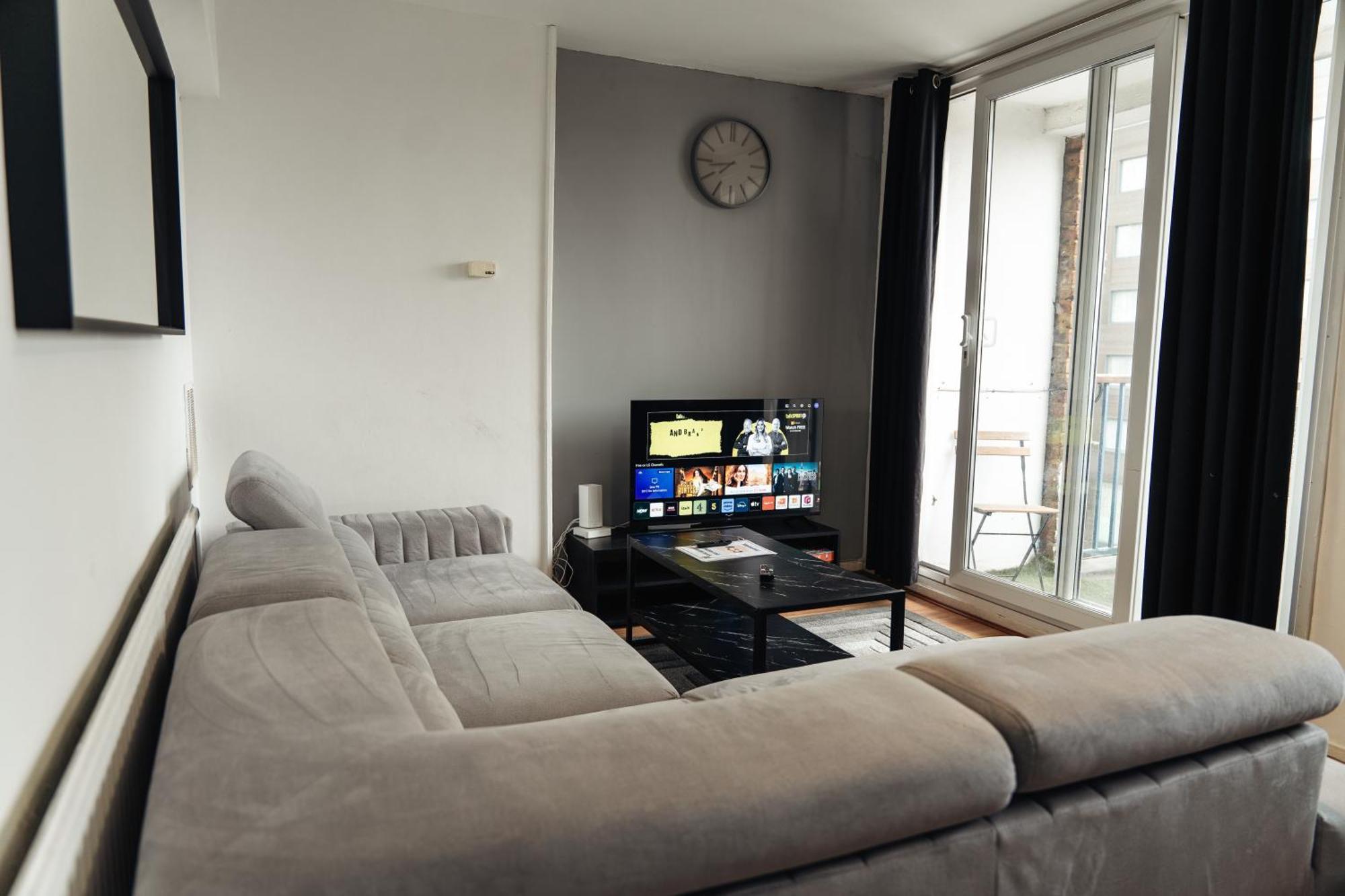 Shard View 2 Bed Entire Flat Apartment London Exterior photo