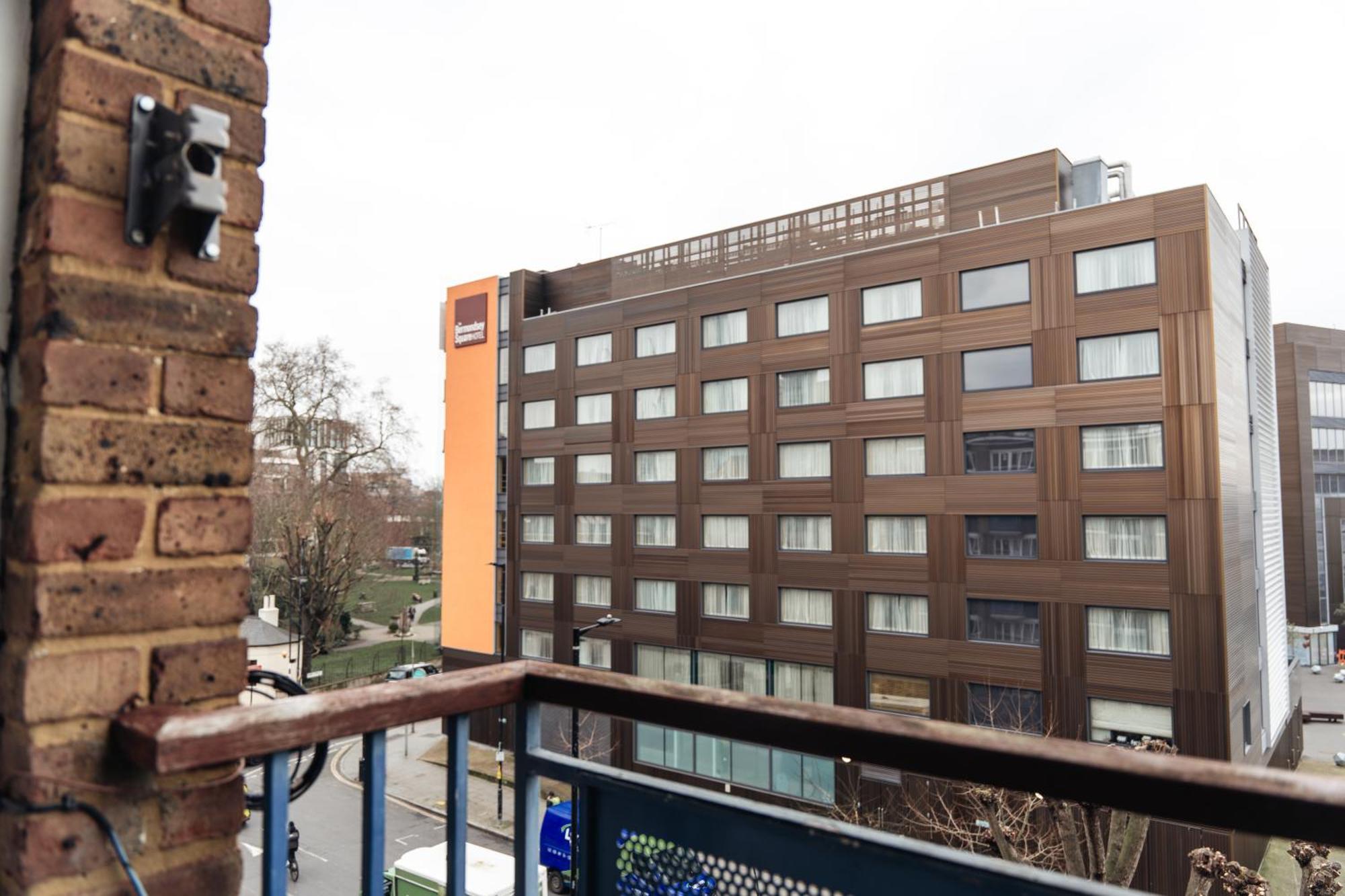 Shard View 2 Bed Entire Flat Apartment London Exterior photo